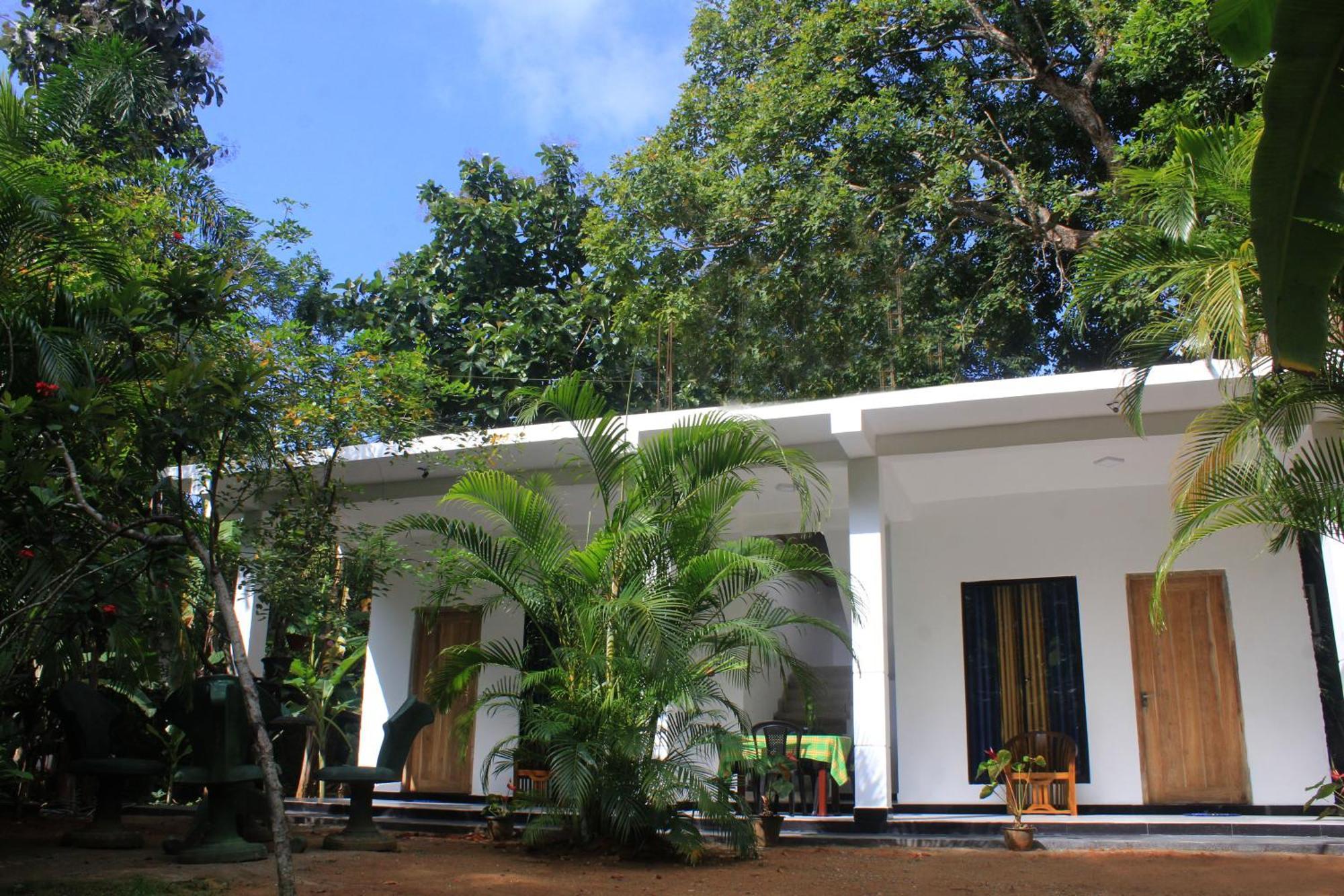 Sigiriya Mana B&B Eksteriør bilde
