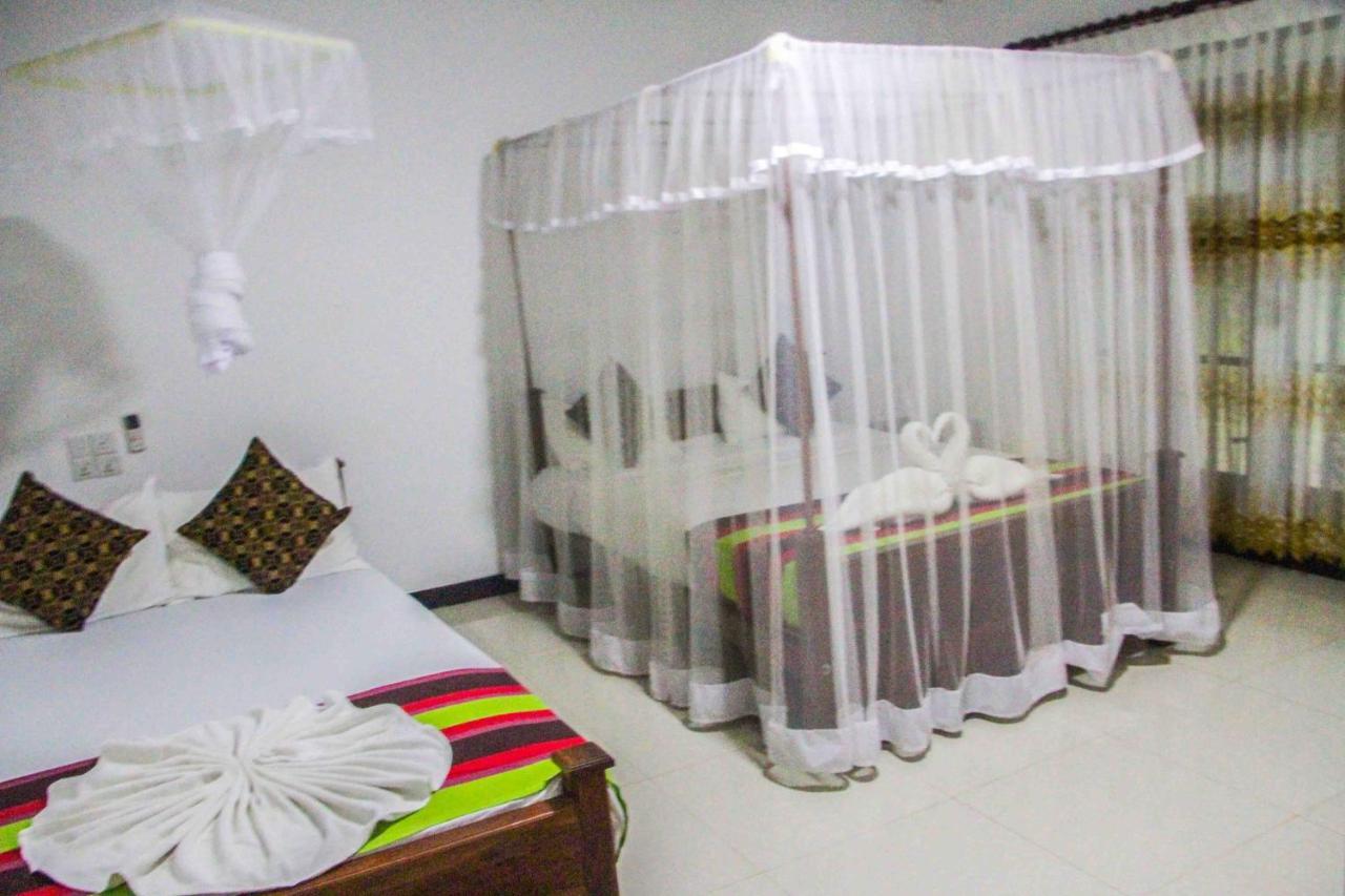 Sigiriya Mana B&B Eksteriør bilde