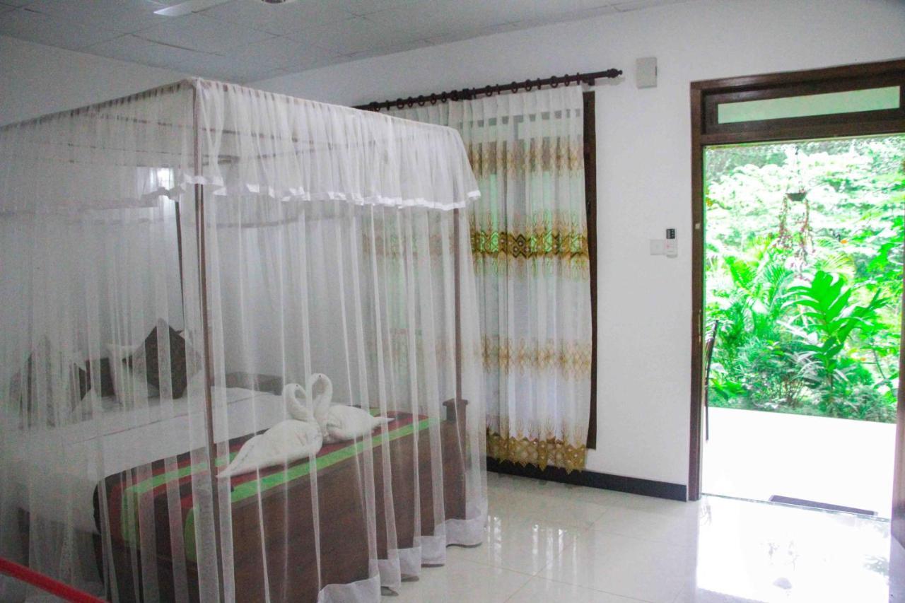 Sigiriya Mana B&B Eksteriør bilde