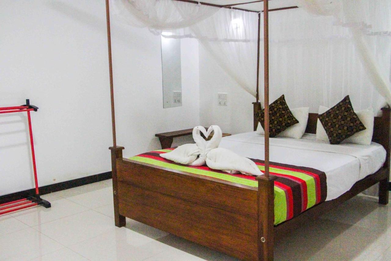 Sigiriya Mana B&B Eksteriør bilde