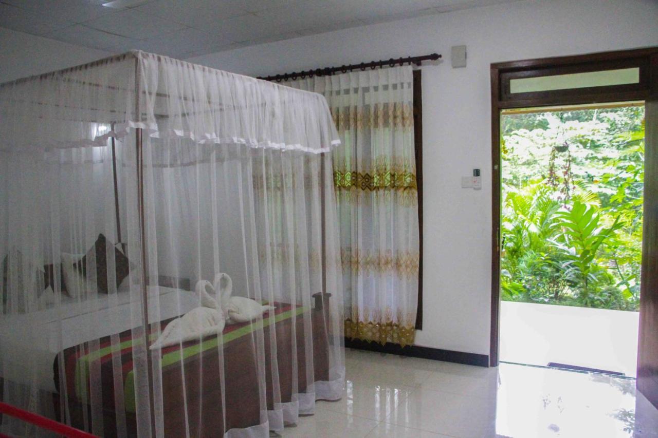 Sigiriya Mana B&B Eksteriør bilde